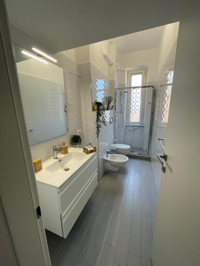 Caracciolo33 Apartment โรม ภายนอก รูปภาพ