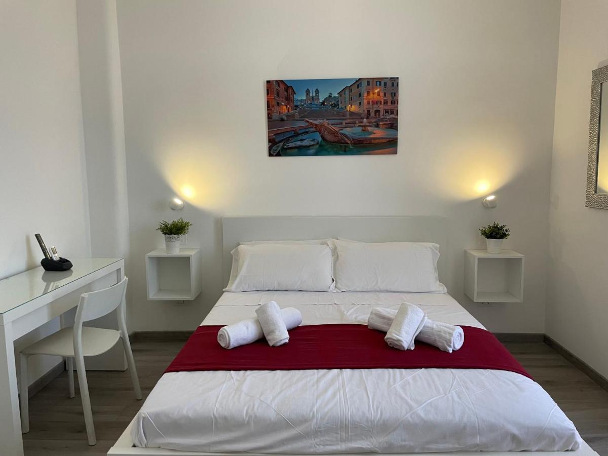 Caracciolo33 Apartment โรม ภายนอก รูปภาพ